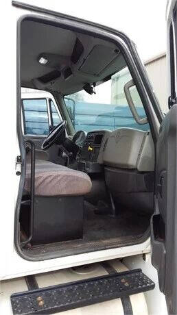 2017 International DuraStar 4300
