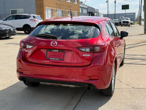 2018 Mazda MAZDA3 Sport