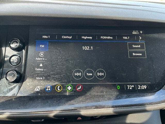 2023 Buick Envision 23