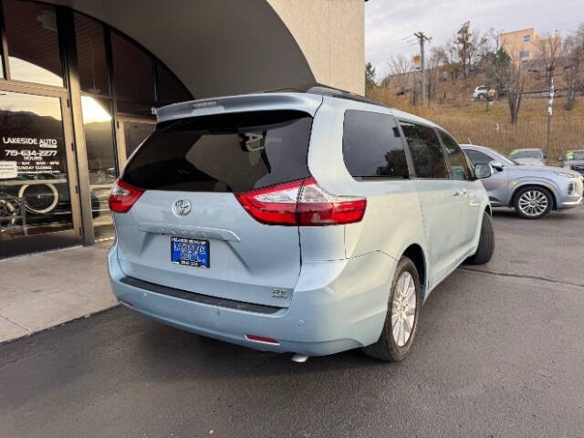 2015 Toyota Sienna