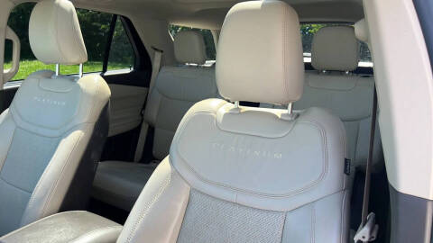 2020 Ford Explorer Platinum
