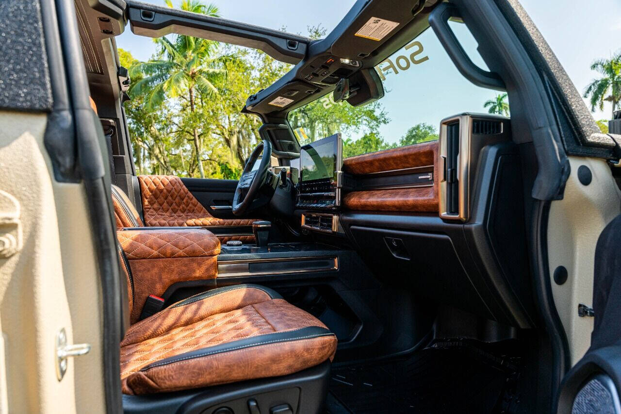 2022 GMC Hummer EV Pickup Pickup - $199,999