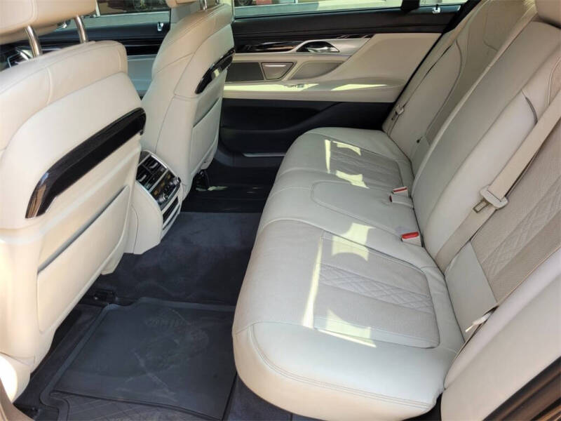 2016 BMW 7 Series 740i