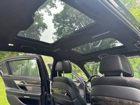 2016 BMW 7 Series 750i xDrive