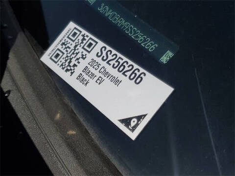 2025 Chevrolet Blazer EV LT