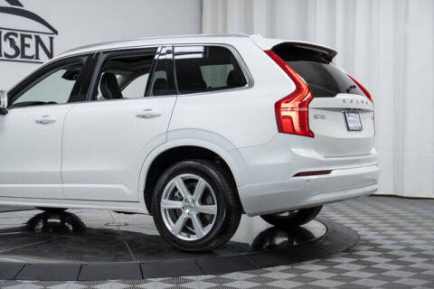 2023 Volvo XC90 B5 Core
