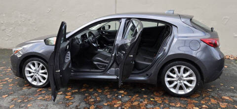 2015 Mazda MAZDA3 s Grand Touring