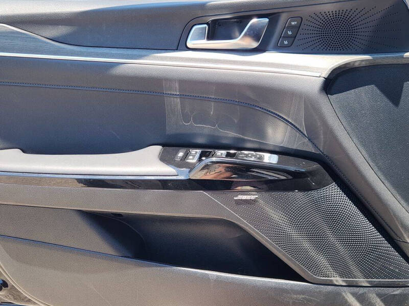 2025 Kia K5 EX