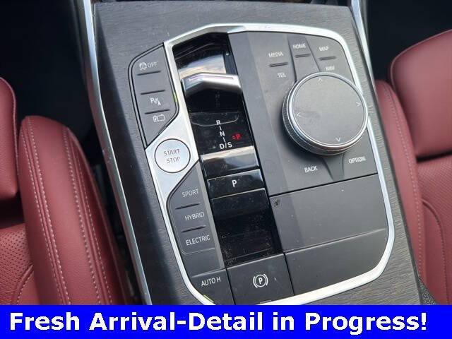 2023 BMW 3 Series 330e