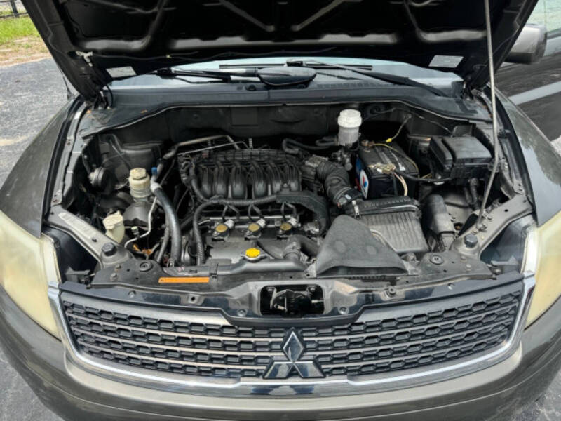 2010 Mitsubishi Endeavor LS