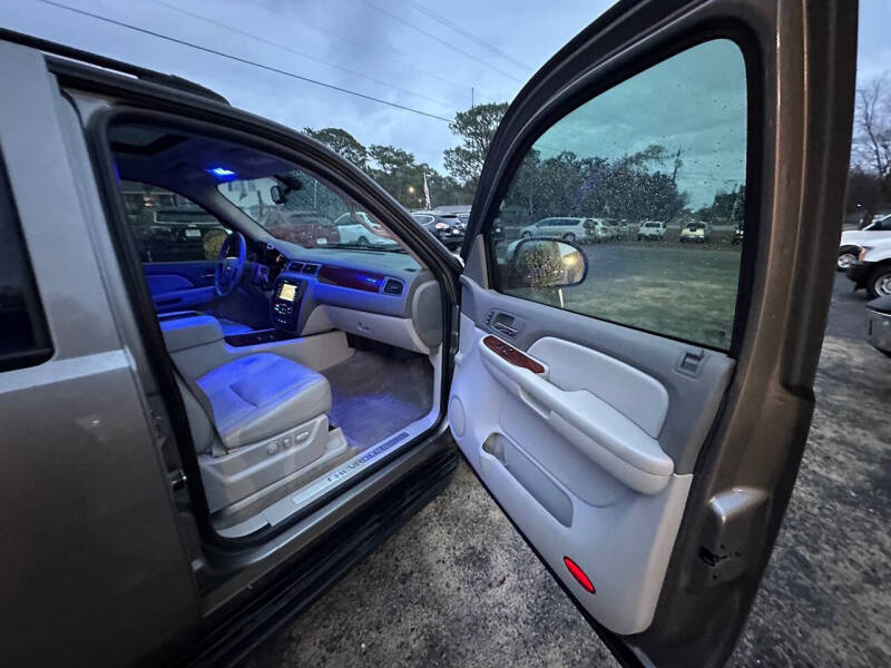 2009 Chevrolet Avalanche LTZ