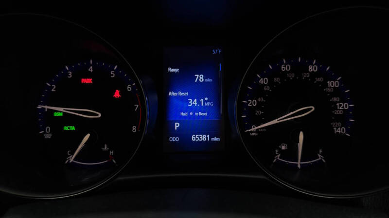 2018 Toyota C-HR XLE Premium