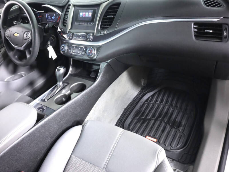 2017 Chevrolet Impala LS