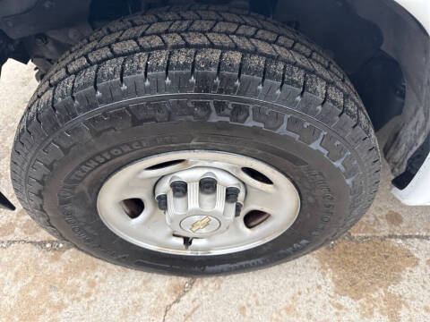 2022 Chevrolet Express 2500