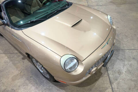 2005 Ford Thunderbird Deluxe