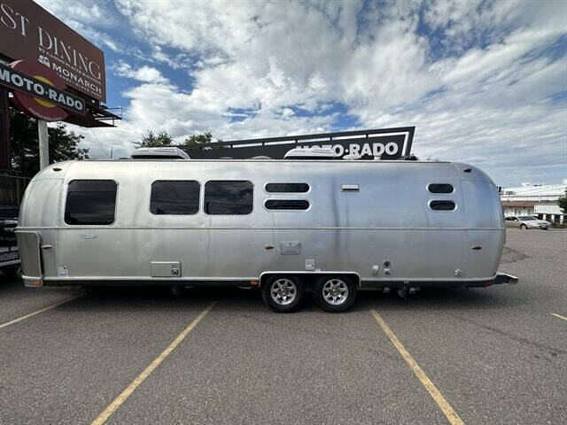 2015 Airstream Flying Clo