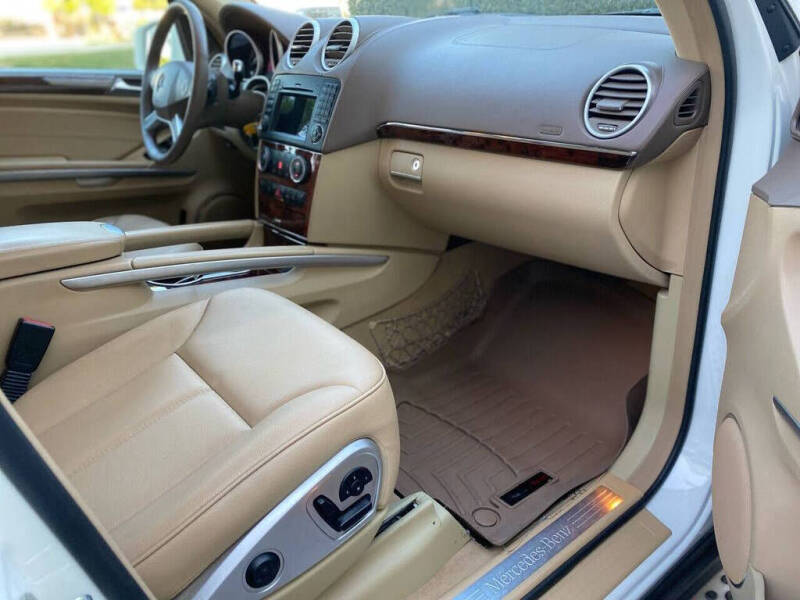 2011 Mercedes-Benz GL-Class GL 350 BlueTEC