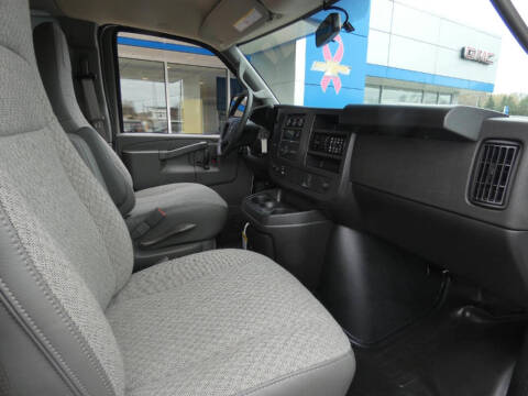 2026 GMC Savana 2500