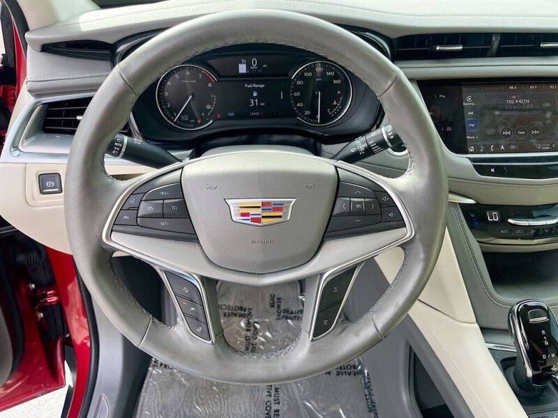 2024 Cadillac XT5 Premium Luxury