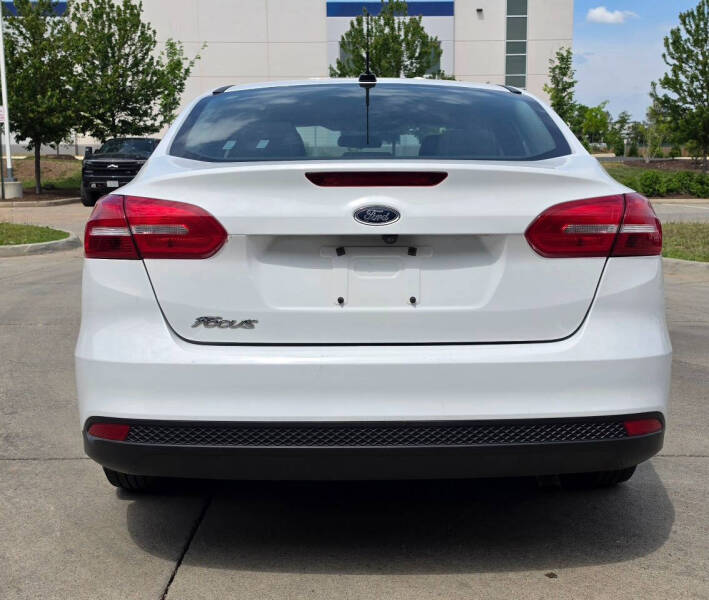 2016 Ford Focus S