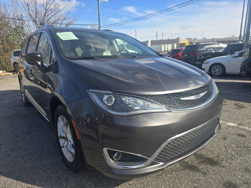 2018 Chrysler Pacifica Touring L