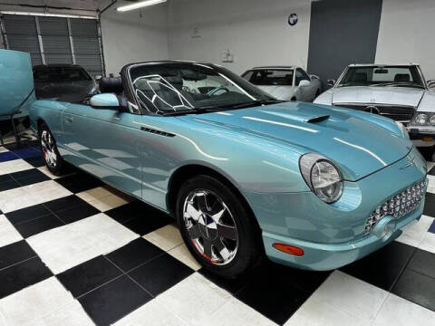 2002 Ford Thunderbird Deluxe