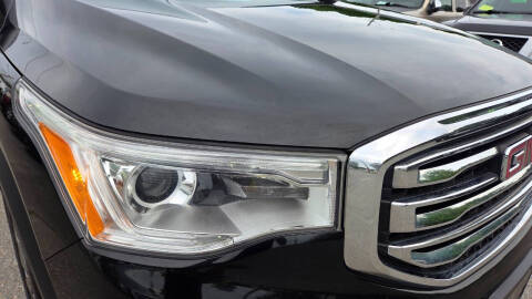2017 GMC Acadia SLT-1