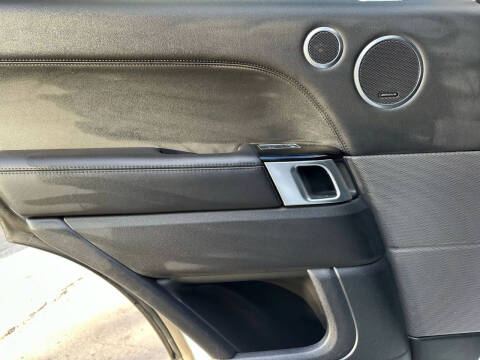 2022 Land Rover Range Rover Sport HSE Silver Edition