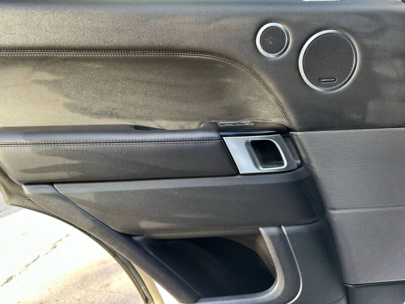 2022 Land Rover Range Rover Sport HSE Silver Edition