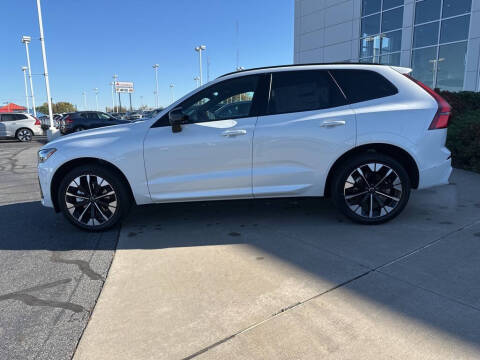 2026 Volvo XC60 B5 Plus