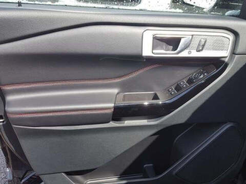 2024 Ford Explorer ST-Line