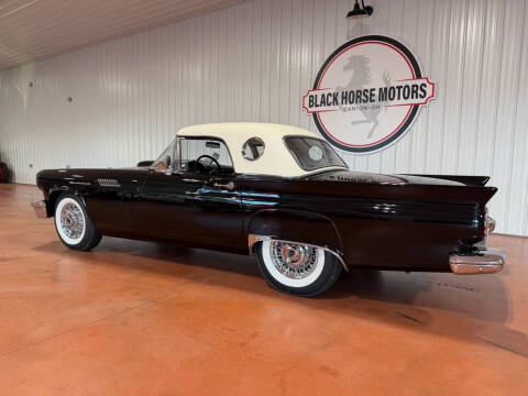 1957 Ford Thunderbird