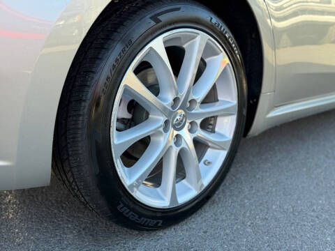 2014 Toyota Avalon Limited