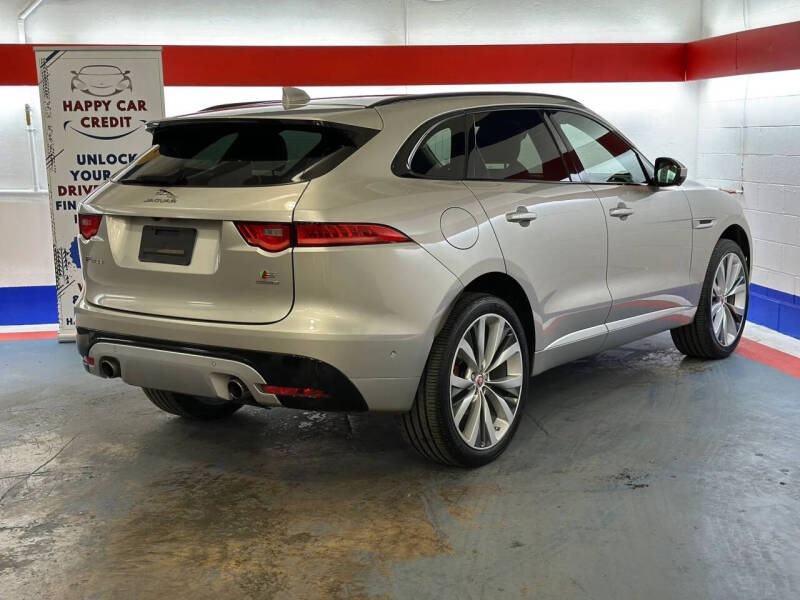 2017 Jaguar F-PACE S