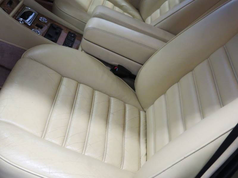 1987 Bentley Turbo R (new brakes and tires)