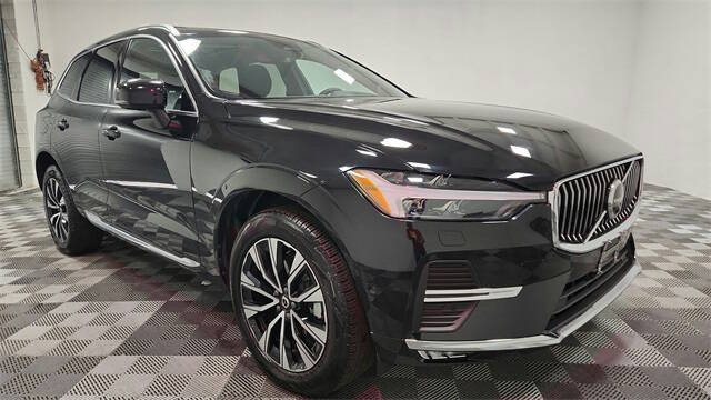 2023 Volvo XC60 B5 Plus Bright Theme