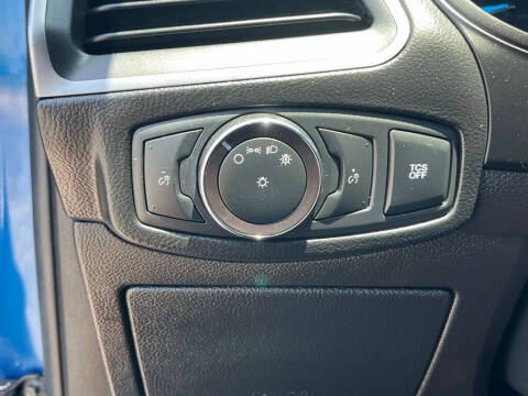 2020 Ford Edge SE