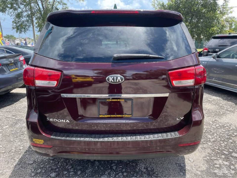 2016 Kia Sedona LX