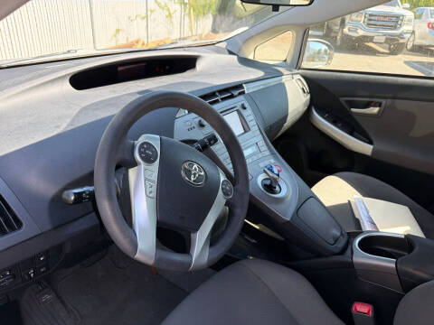 2013 Toyota Prius Plug-in Hybrid