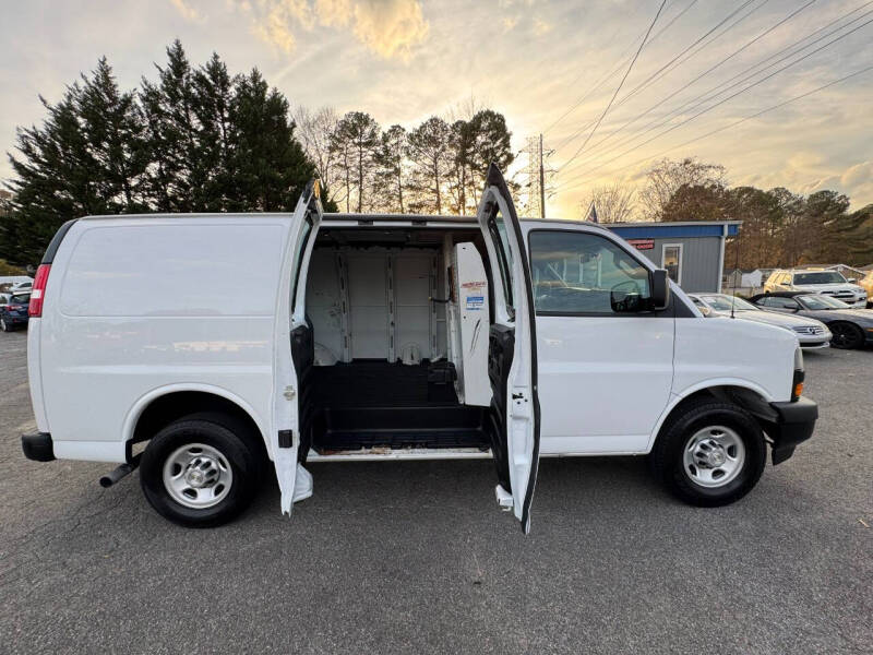 2021 Chevrolet Express 2500