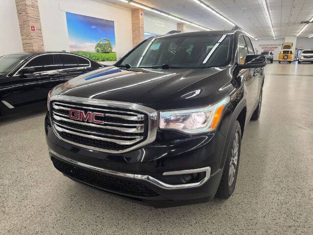 2017 GMC Acadia SLE-2
