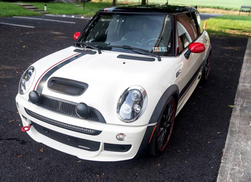 2005 MINI Cooper for sale at G&G Collector Cars in Royersford PA