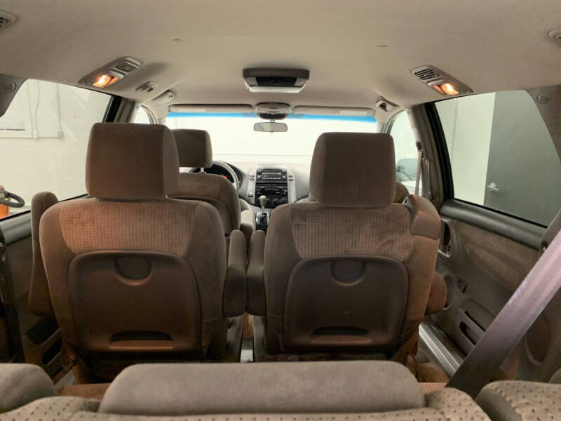 2006 Toyota Sienna LE 7 Passenger