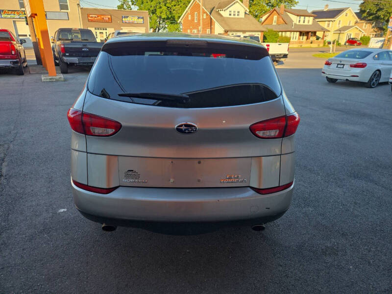 2006 Subaru B9 Tribeca 5-Pass.