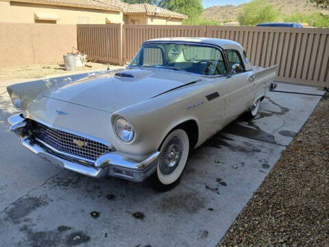 1957 Ford Thunderbird