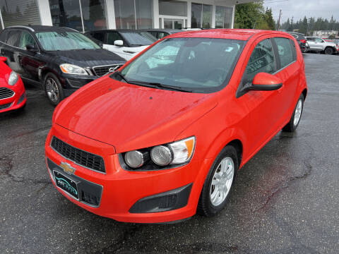 2013 Chevrolet Sonic for sale at APX Auto Brokers in Edmonds WA