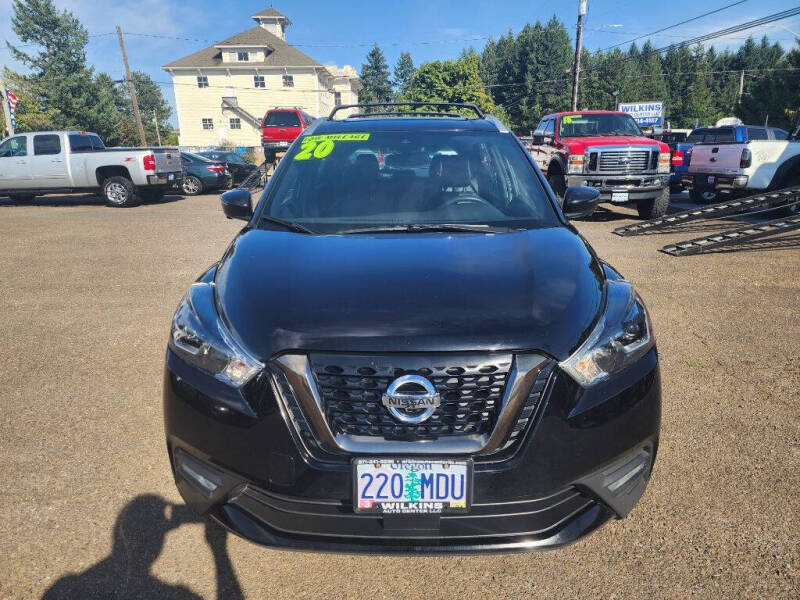 2020 Nissan Kicks SR