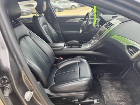 2017 Lincoln MKZ Premiere