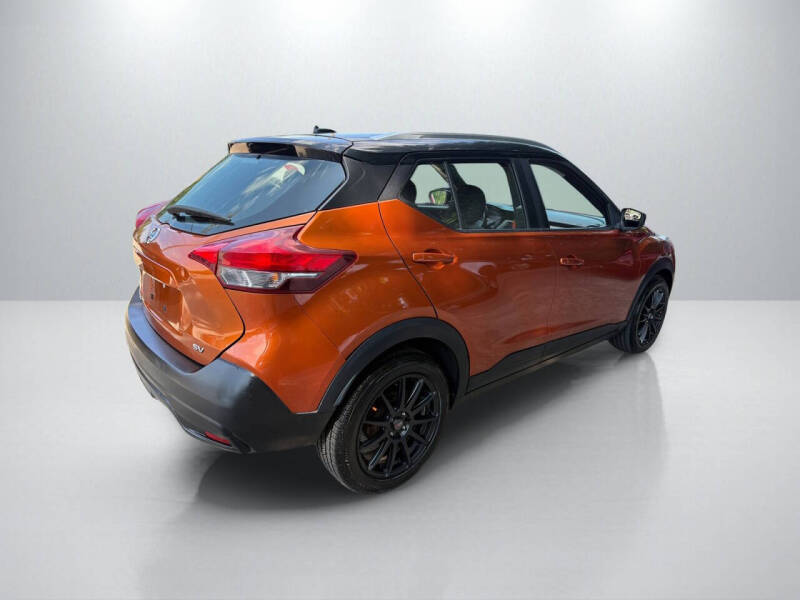 2019 Nissan Kicks S
