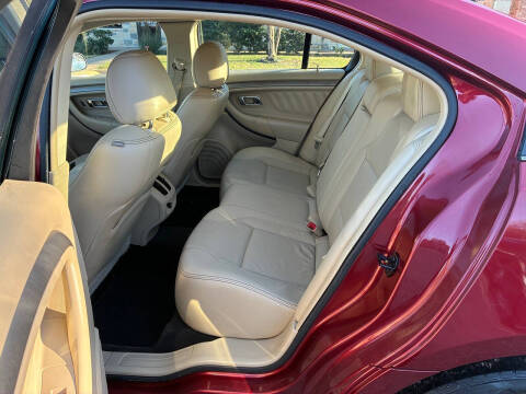 2015 Ford Taurus SEL